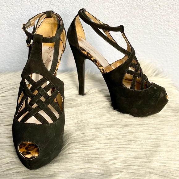 Qupid Shoes - Qupid Black Heels